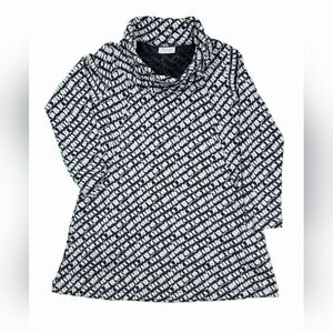 Komil Made in India White & Black Turtleneck 2 Pocket Long‎ Sleeve Tunic Top